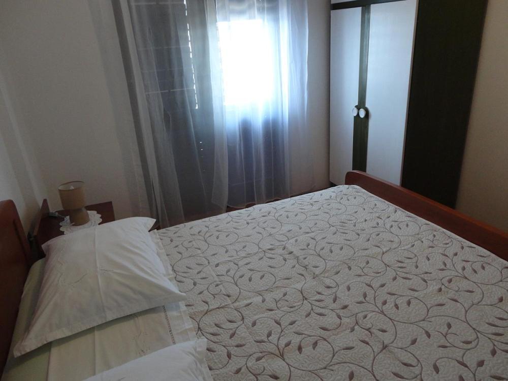 Apartman Lucijan Marusici  Esterno foto