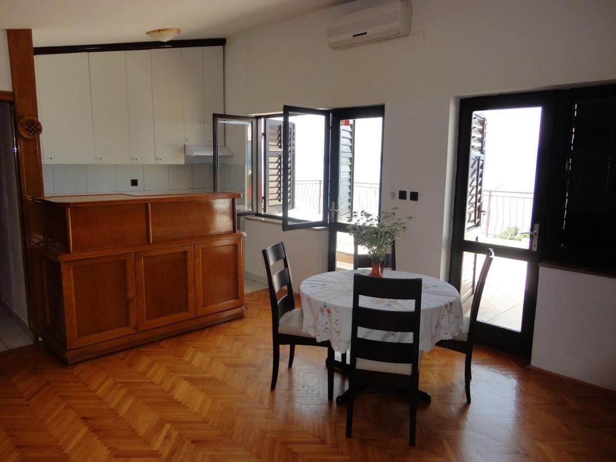 Apartman Lucijan Marusici  Esterno foto